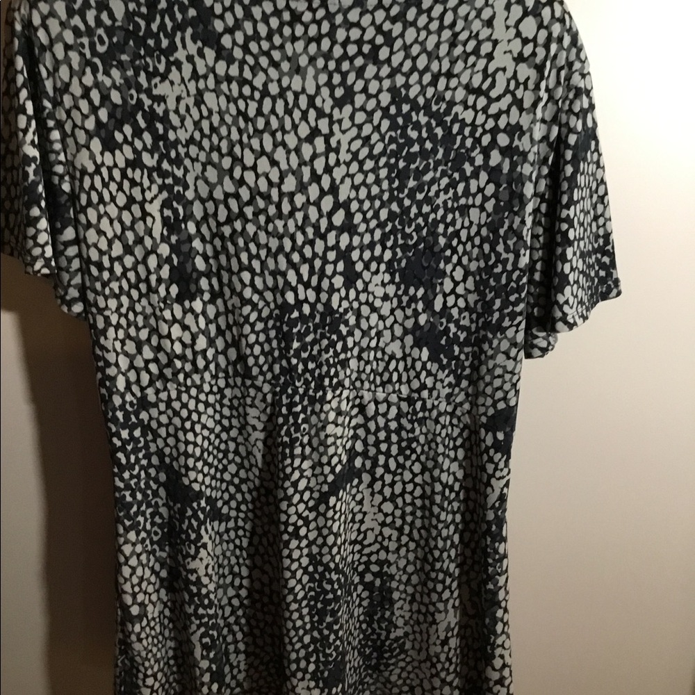 Short sleeve top - Picture 5 of 5